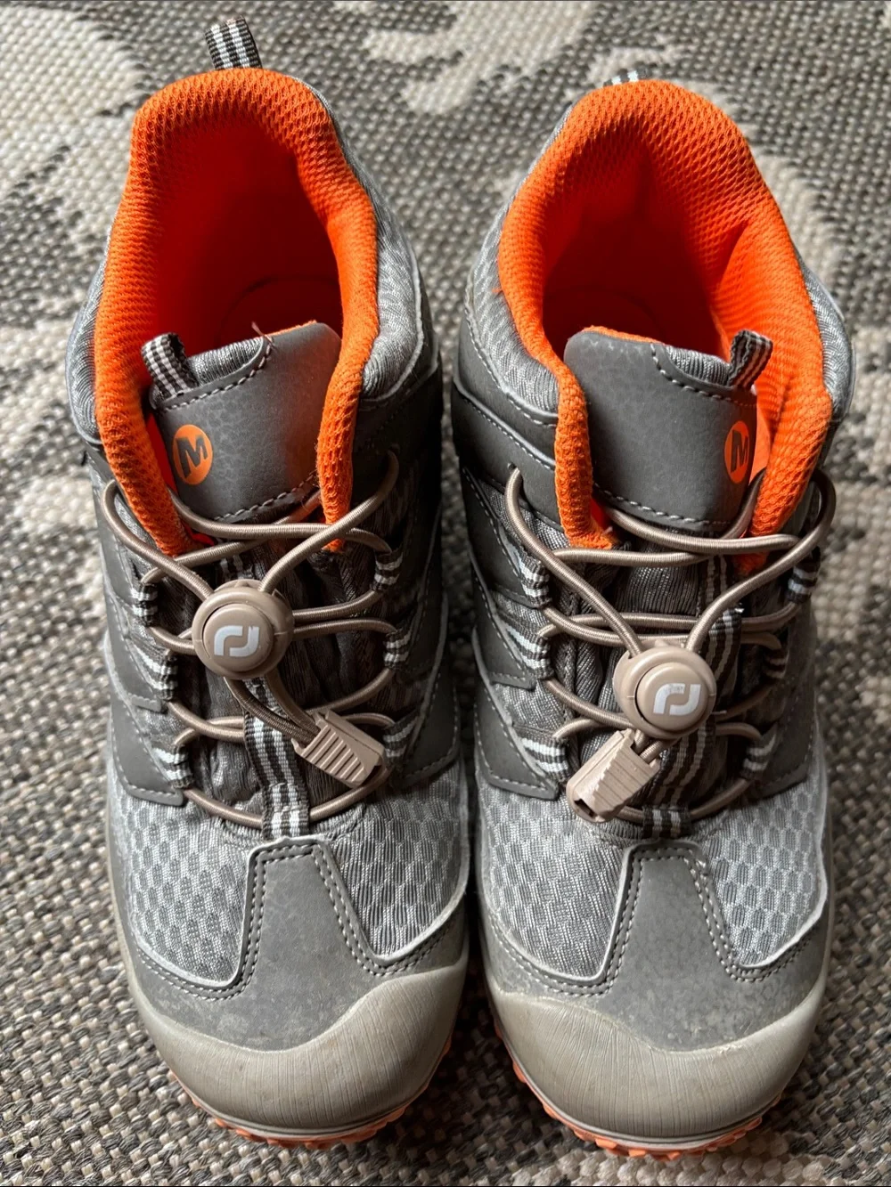 Merrell Unisex Chameleon 7 Mid Hiking Boots, 3.5